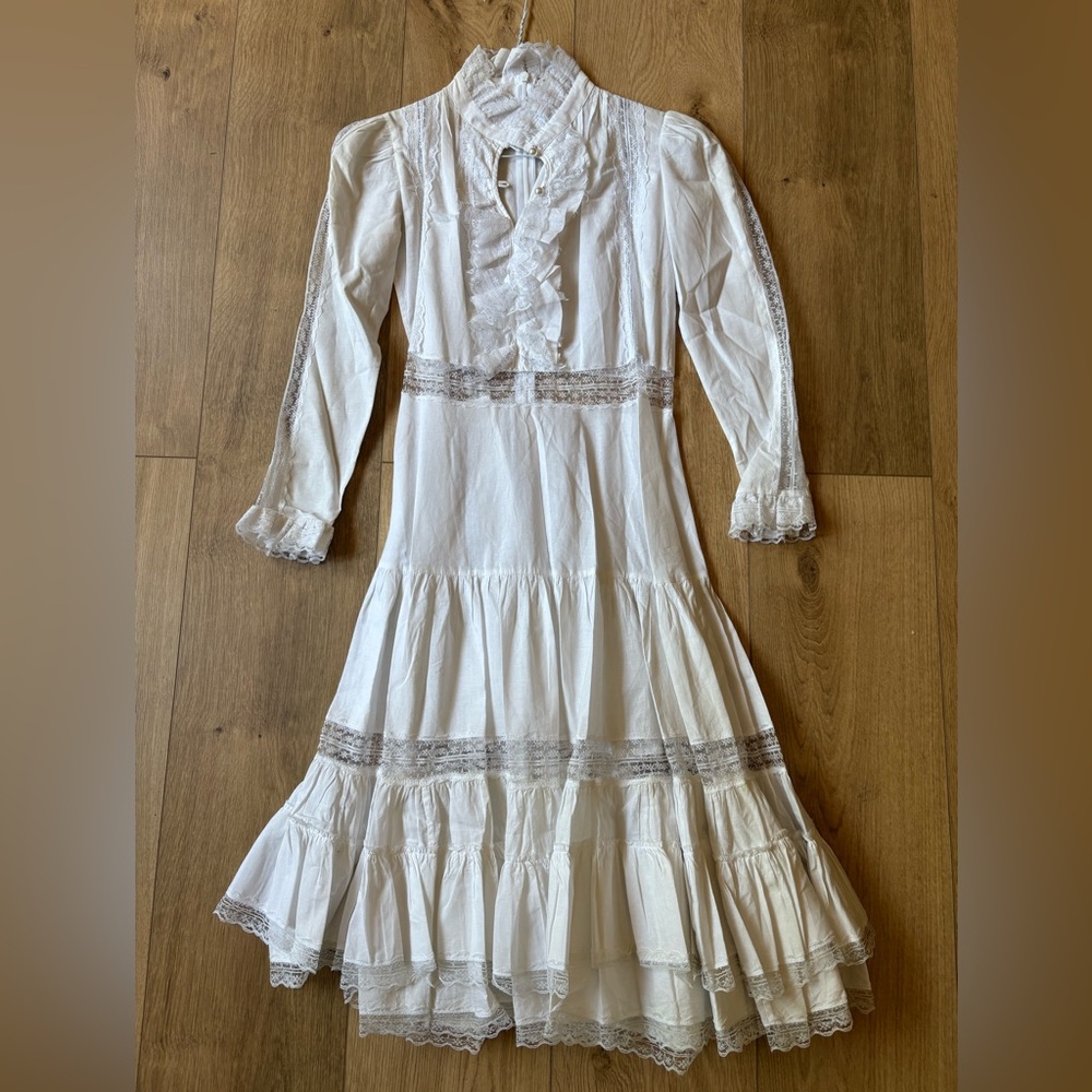 Natasha Zinko Elegant midi White Lace Kids Dress size 10
